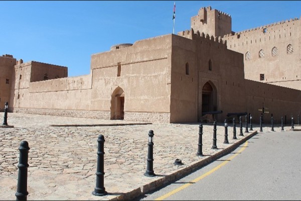 Jabreen Fort